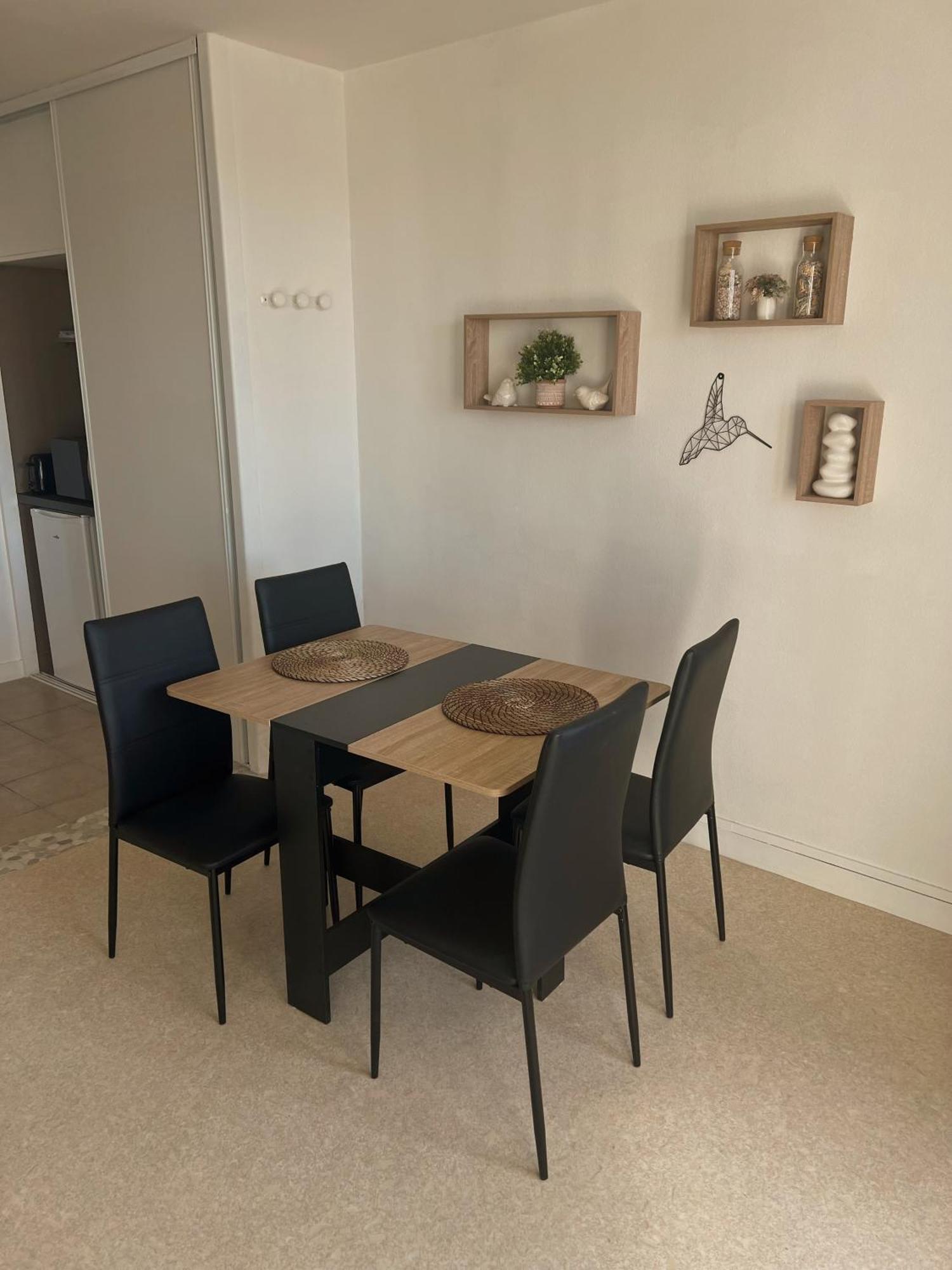 Ferienwohnung Studio Vue Sur Mer Avec Veranda - Roscoff Exterior foto