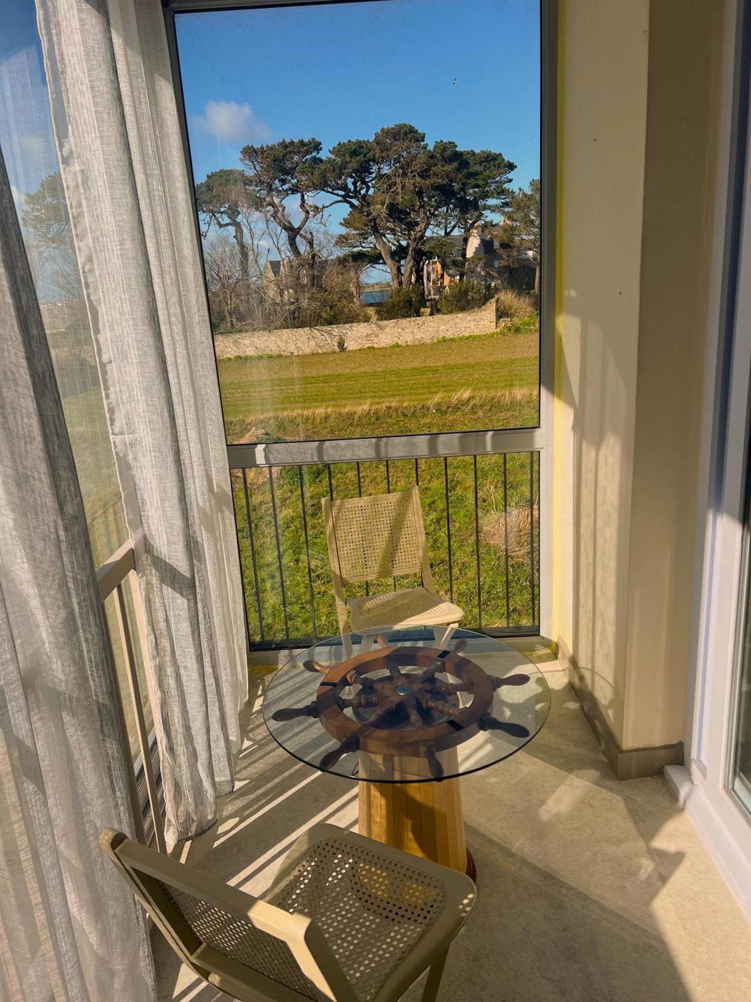 Ferienwohnung Studio Vue Sur Mer Avec Veranda - Roscoff Exterior foto